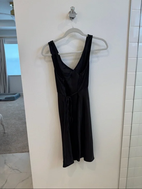 Princess Polly Black Satin Mini Dress - Picture 4 of 4